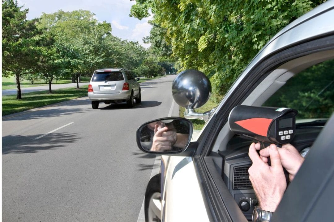 Reconnaître voiture radar