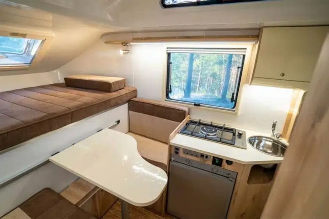 Intérieur Lada-Sandman