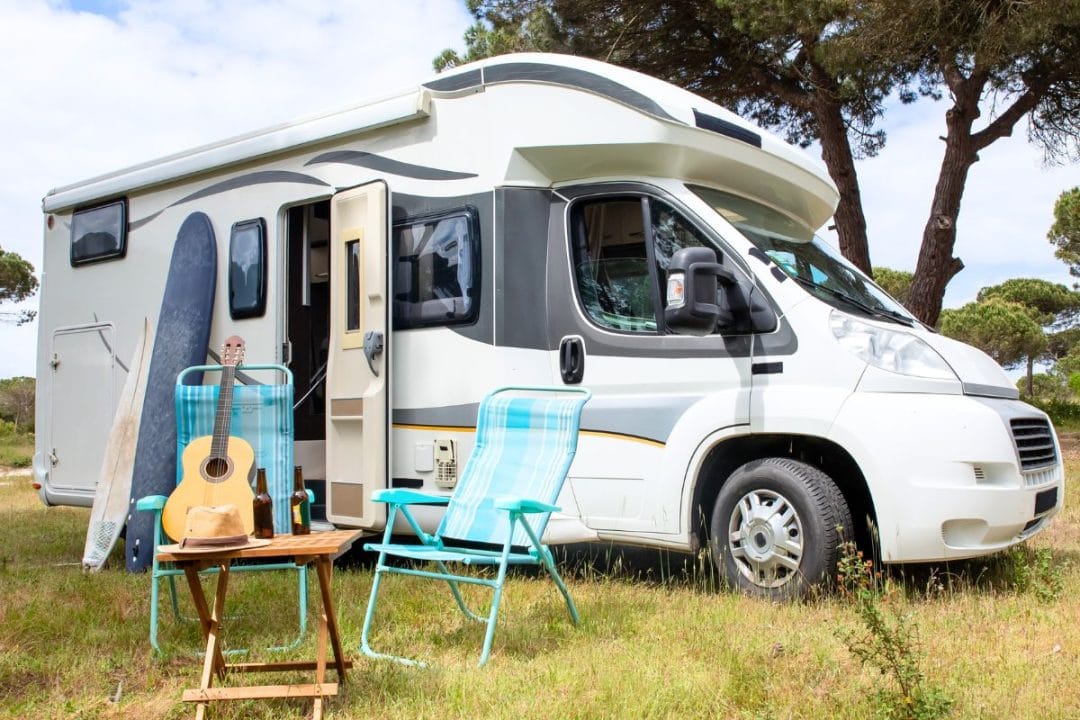 12 équipements incontournables pour camping-cars