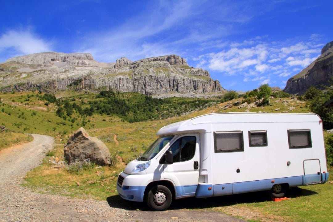 Un vaste réseau de vols de camping-cars démantelé