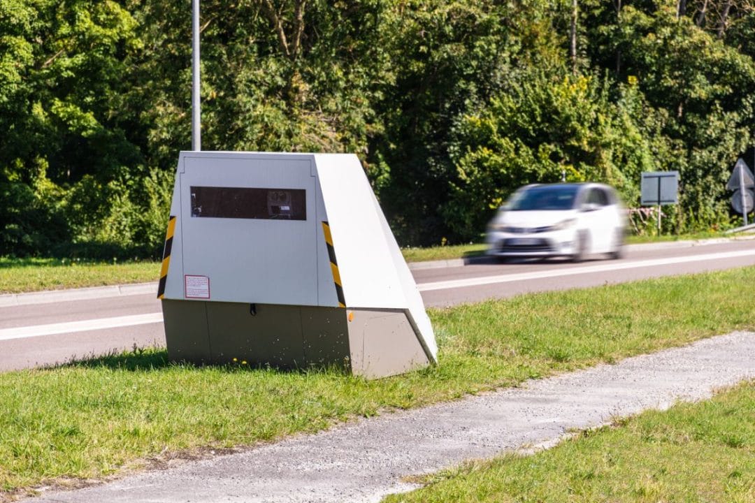 Ce nouveau radar flashe dans les deux sens