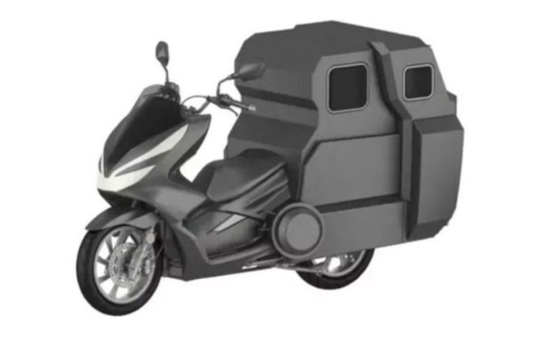 Un scooter transformé en mini camping-car